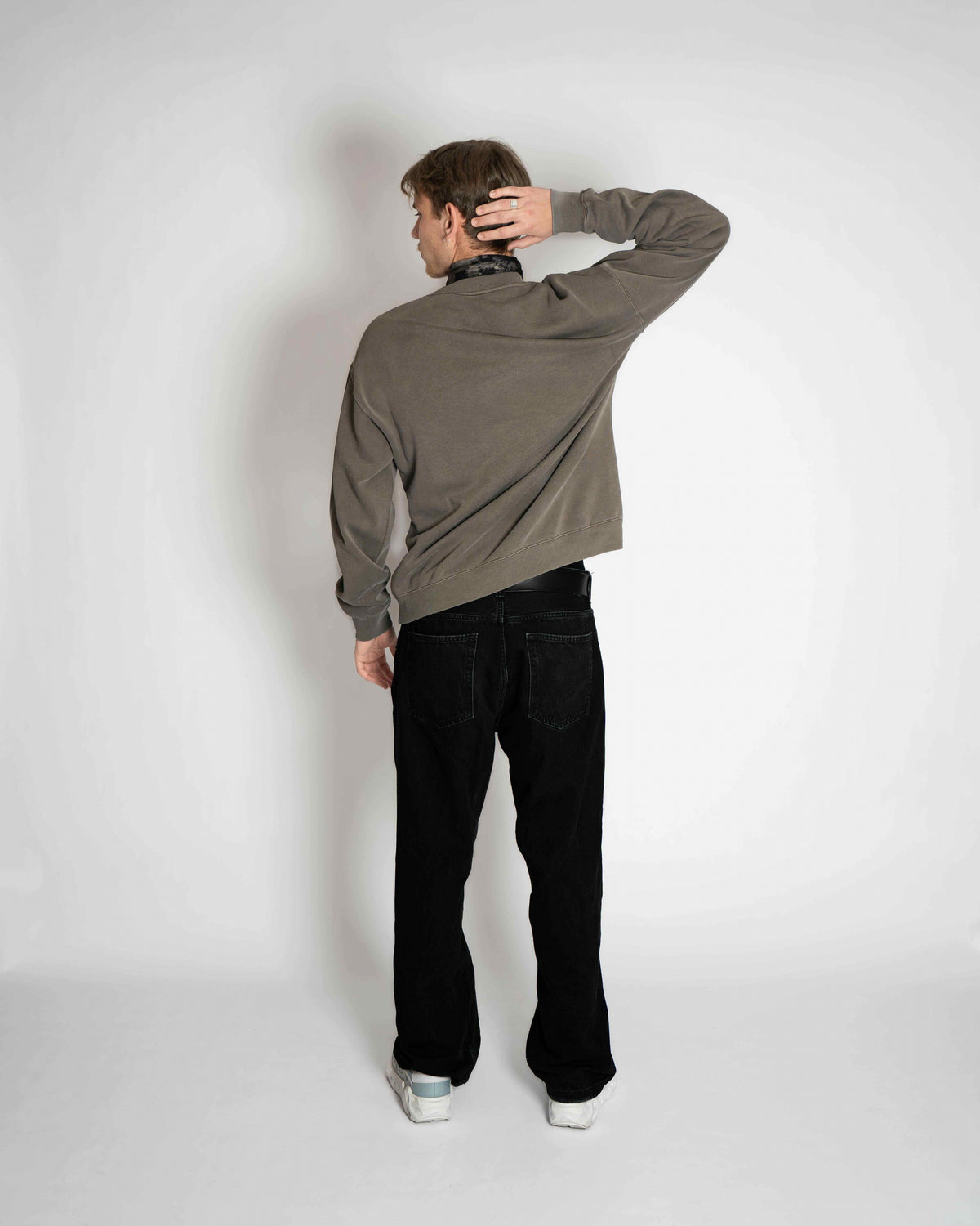 ROOTS RUN DEEP SWEATER